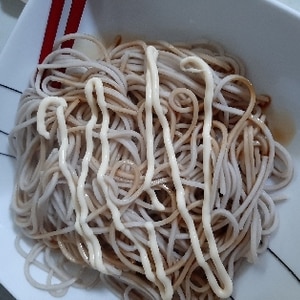 マヨ醤油蕎麦